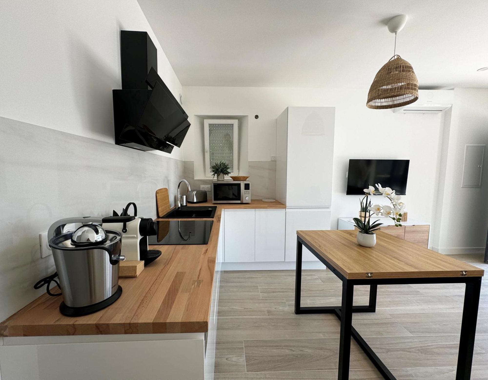 La Villa Dina Carqueiranne Kültér fotó